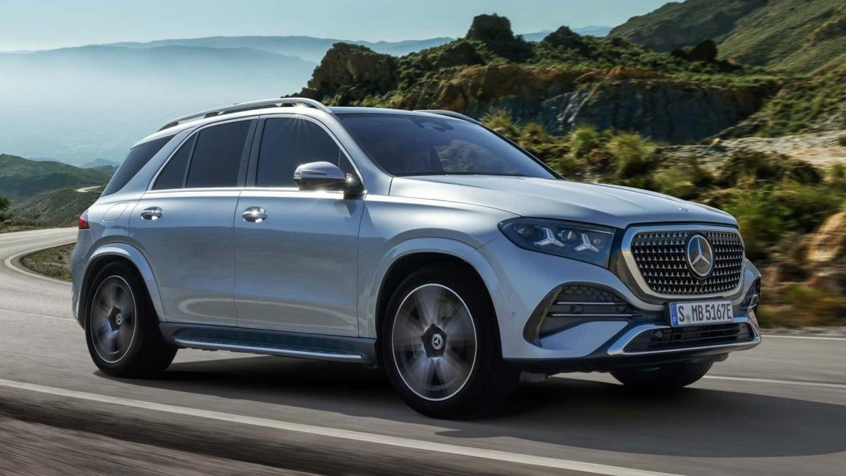 Mercedes-Benz GLE Facelift Unveiled With Updated Design And New Powertrains