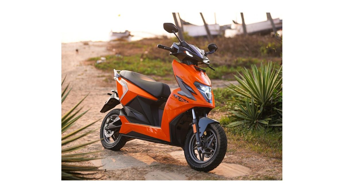 Simple Ultra Electric Scooter Launched in India with 400 km Range