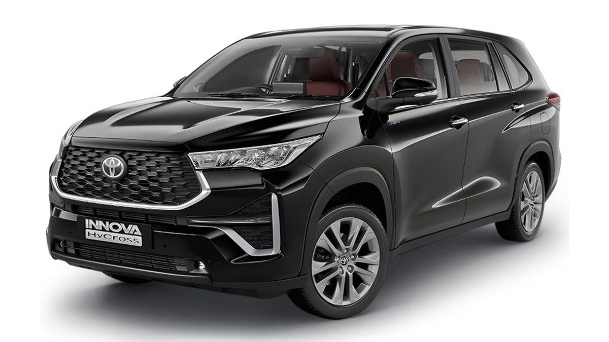 Toyota Crosses 3 Lakh Hybrid Vehicle Sales Milestone In India